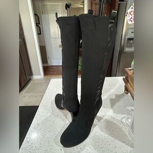 Taryn Rose Women’s Black Tall Stretch Knee High Boots